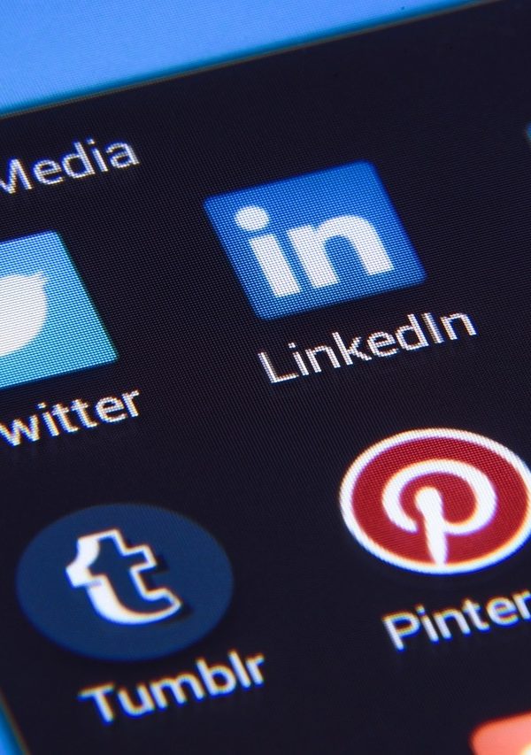 Go viral with our social media marketing agency in London