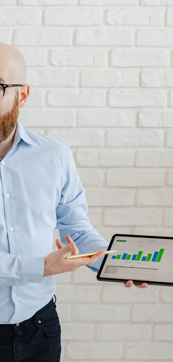 Improve your ROI with a (Pay per Click) AdWords consultant in London