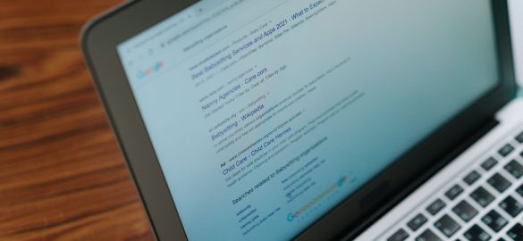 The services of a (SEO) search engine optimisation consultant in London