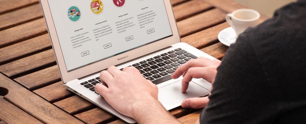 How to Use Testimonials and Case Studies to Build Credibility Online in London